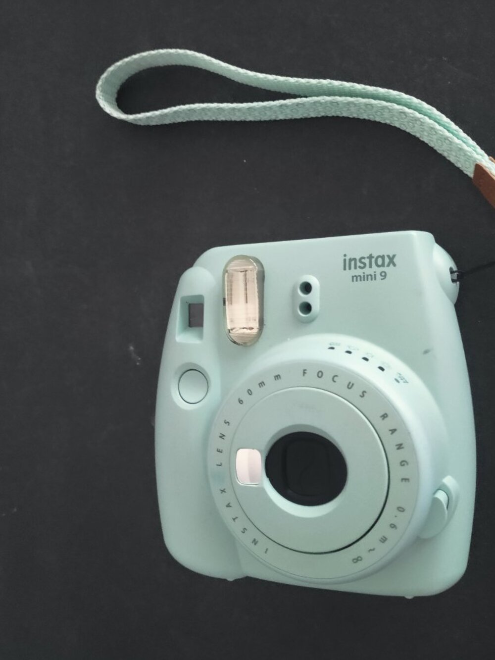 Fujifilm Instax Mini 9 Instant Film Camera Mint Green Powers On READ DESCRIP